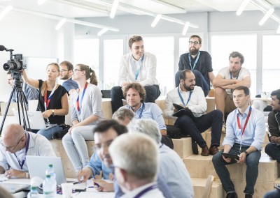 Swisscom Start-up challenge - crowd